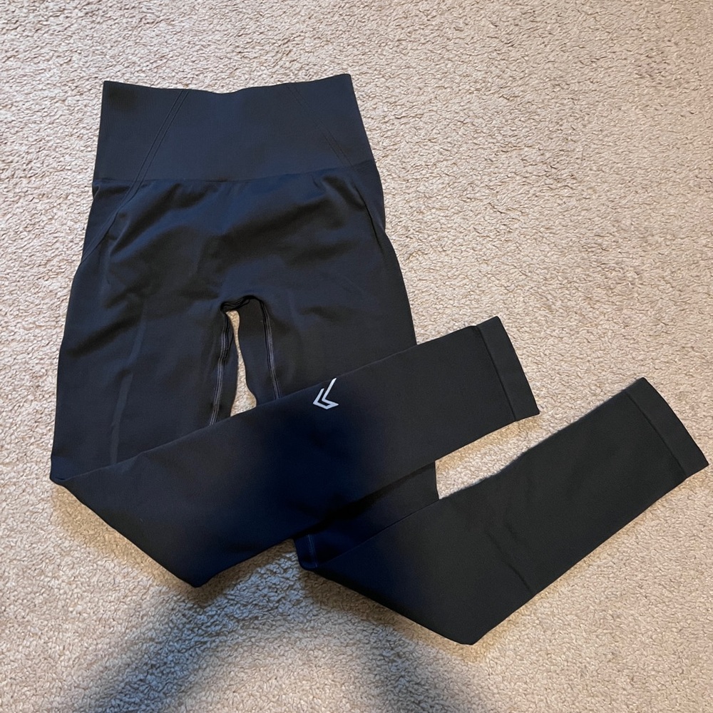 Oner Active Effortless Seamless Leggings - XS Regular Length Coal